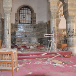Nordirak, Ninive-Ebene, zerstörte Christenstadt Batnaya, geschändete St. Kyriakos-Pfarrkirche