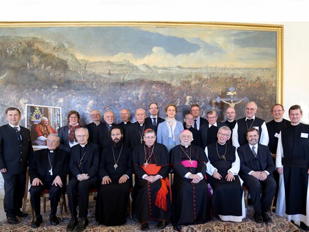 Hommage an Papst em Benedikt XVI Hochschule Heiligenkreuz / ELISABETH FUERST